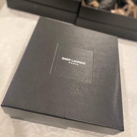 YSL TRIBUTE SHOES - Picture 8 of 8